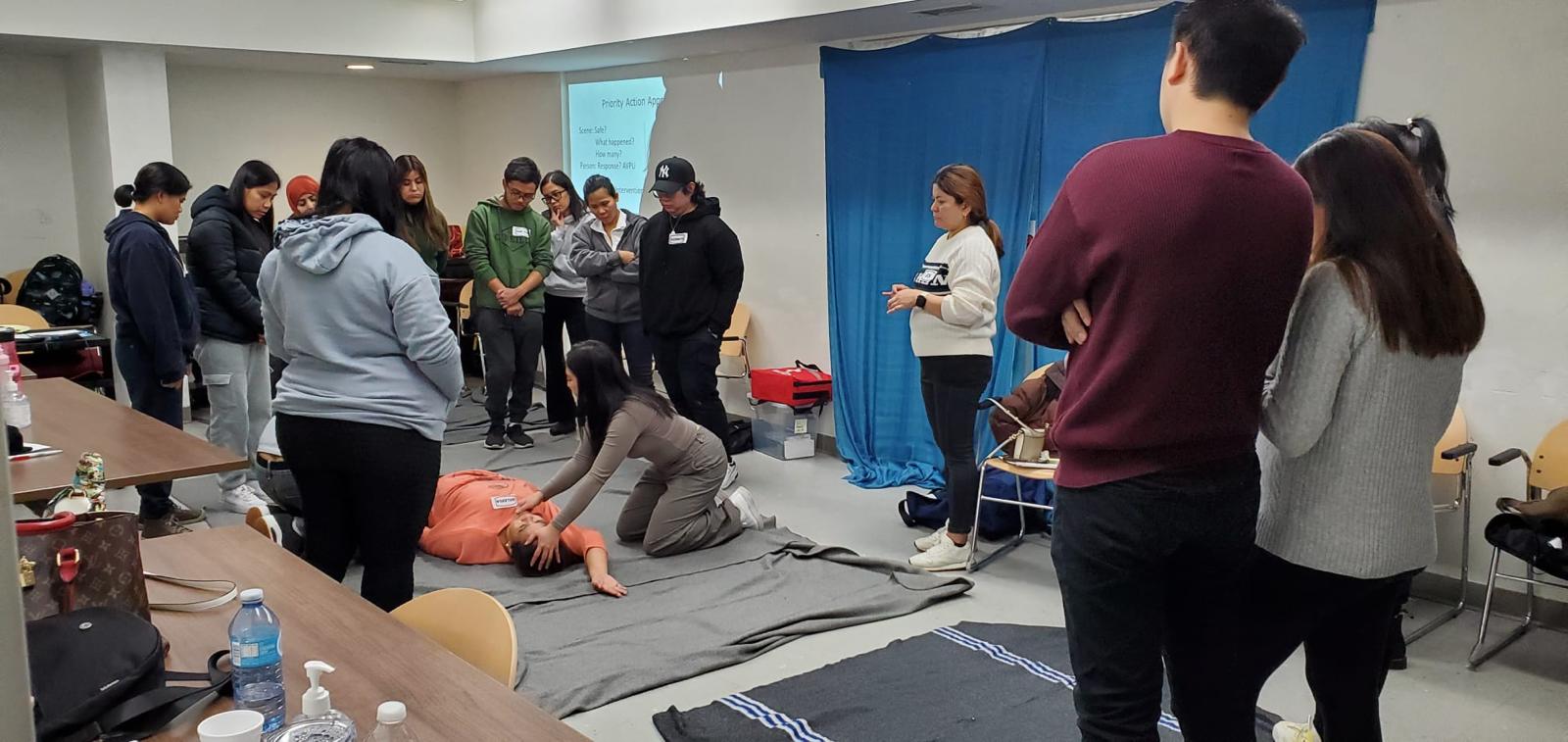 /img/mhhs-first-aid-workshop-1.jpeg