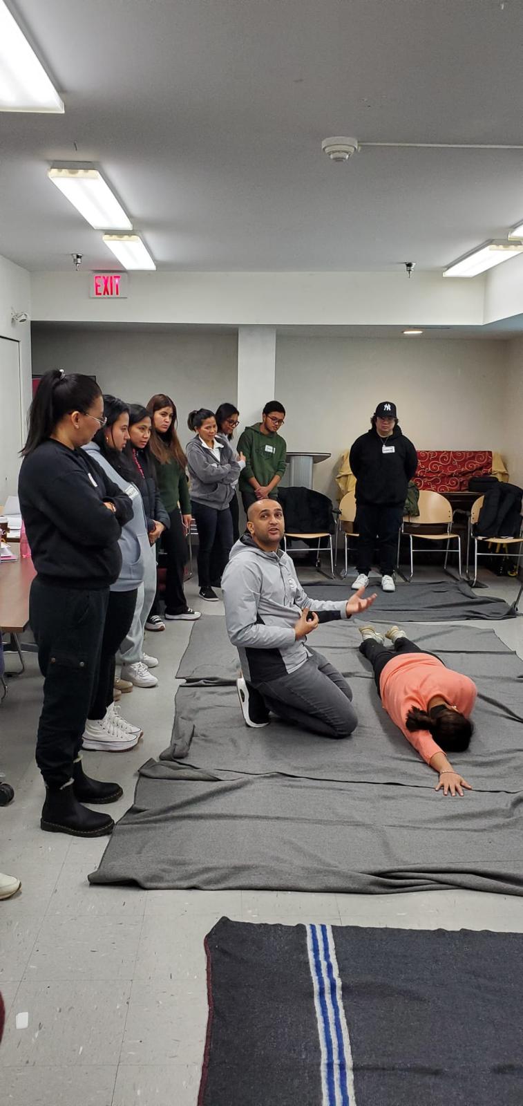 /img/mhhs-first-aid-workshop-3.jpeg
