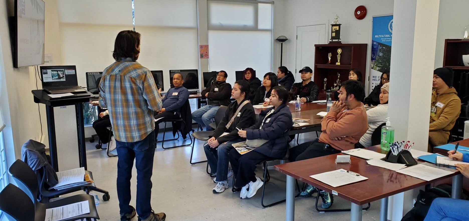 /img/mhhs-whmis-workshop.jpg